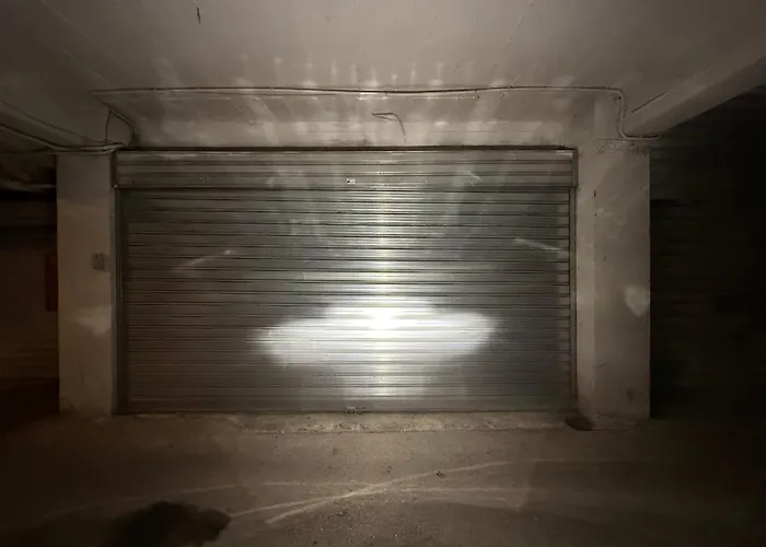 Albis Center Selvia ティラナ